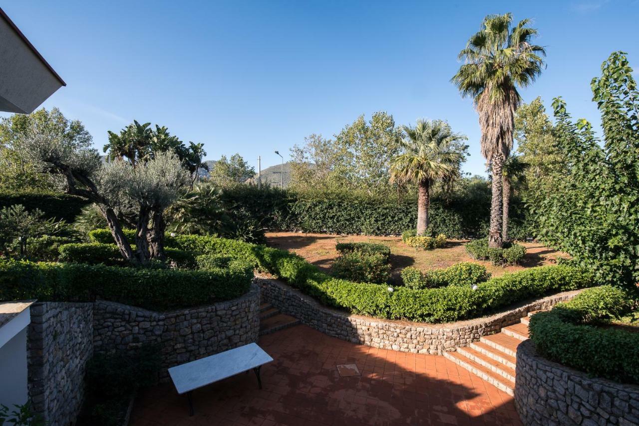 Il Giardino Di Venere Hotel Mondello Exterior photo